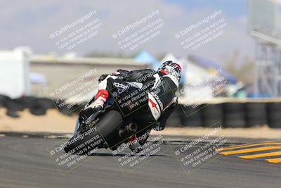 media/Oct-08-2022-SoCal Trackdays (Sat) [[1fc3beec89]]/Turn 16 (125pm)/